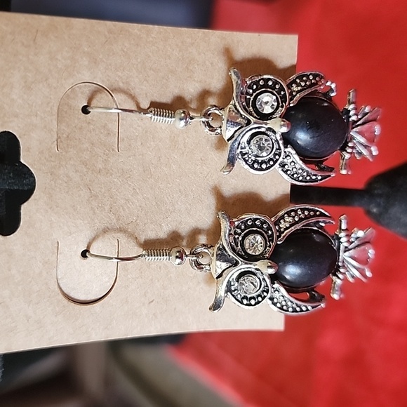 Silver & Black Owl Earrings - Picture 2 of 4
